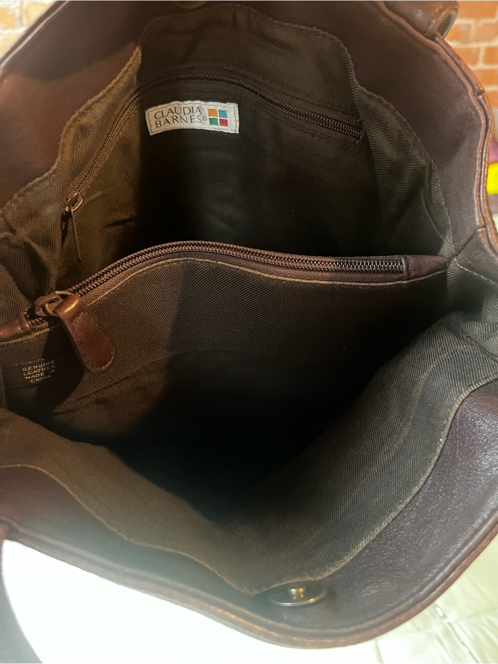 Vintage Leather Shoulder Bag in Chocolate Brown - Picture 7 of 7